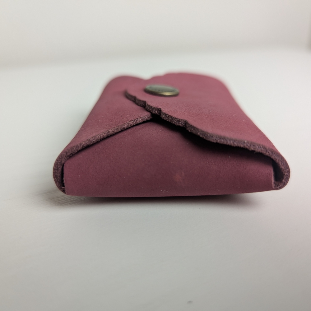 Portland Leather Pink Scalloped Suede Card Wallet - Picture 7 of 13